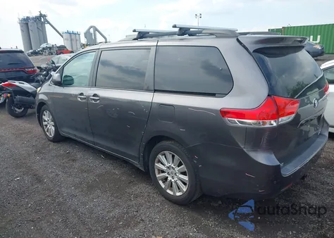 2012 Toyota Sienna Xle 7 Passenger z USA, uszkodzony, nr VIN 5TDDK3DC9CS036188